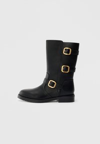 Твинсет Твинсет