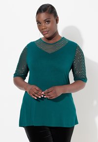 Блузка Блузка