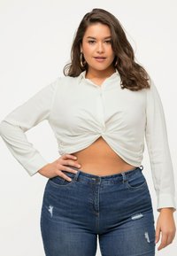 Блузка Блузка