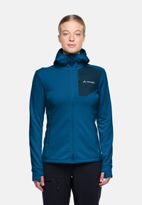 Флисовая куртка