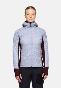 Спортивная куртка