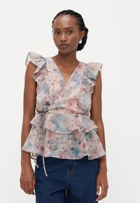 Шифоновая блузка