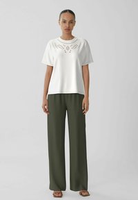 Футболка Футболка