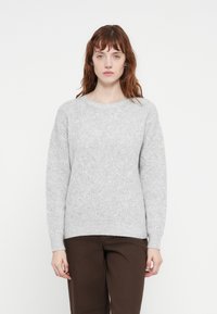 Пуловер Пуловер