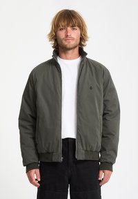 Куртка бомбер Куртка бомбер