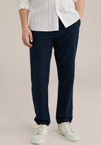 Льняные брюки