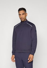 Спортивная кофта