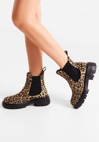 Ботинки челси