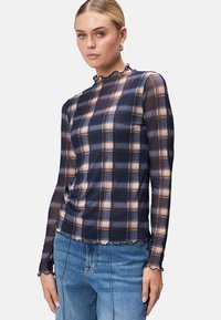 Блузка Блузка