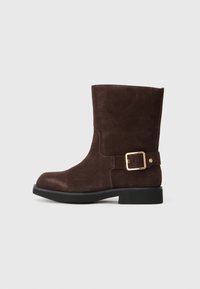 Ковбойские сапожки