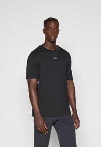 Спортивная майка