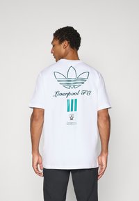 Спортивная майка