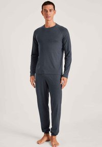 Футболка Футболка