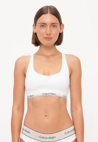 Бюстгальтер