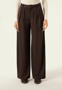 Широкие брюки