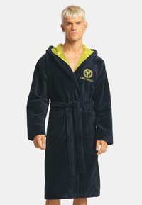 Халат Халат