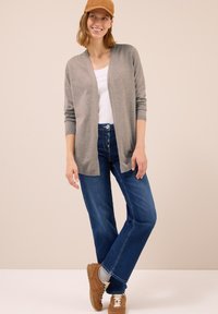 Длинный кардиган