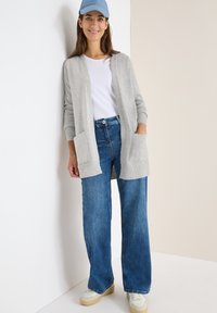 Длинный кардиган