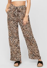 Широкие брюки