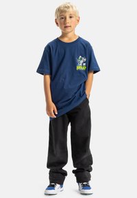 Футболка Футболка