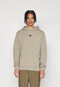 Спортивная кофта