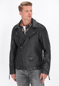 Кожаная куртка