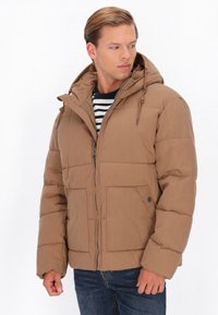 Зимняя куртка