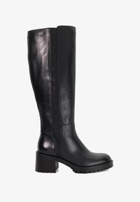 Сапоги на платформе