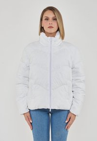 Спортивная куртка