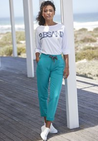 Майка с рукавом три четверти