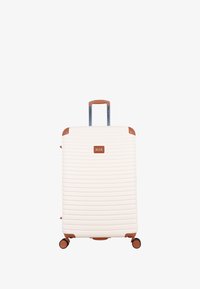 Чемодан на колесах Чемодан на колесах