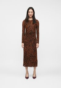 Платье макси