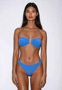 Бикини Бикини