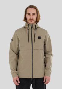 Куртка-дождевик