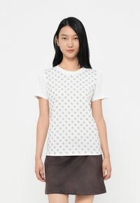 Футболка Футболка