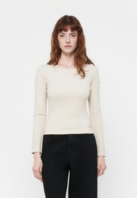 Лонгслив Лонгслив