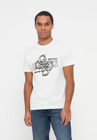 Футболка Футболка