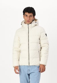 Зимняя куртка