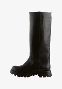 Сапоги на платформе