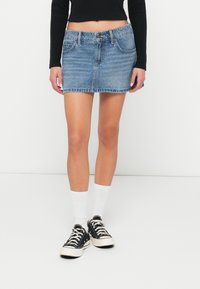 Джинсовая юбка