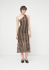 Коктейльное платье Коктейльное платье