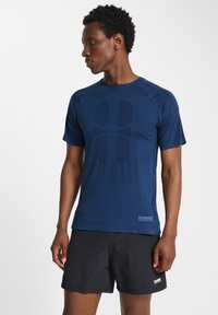 Спортивная майка