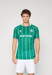 Спортивная форма