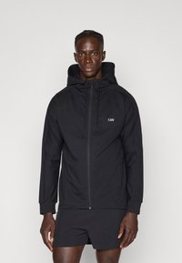 Спортивная кофта