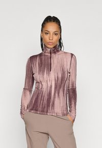 Спортивная майка