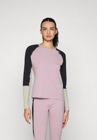 Спортивная майка