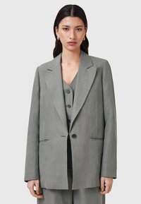 Блейзер Блейзер