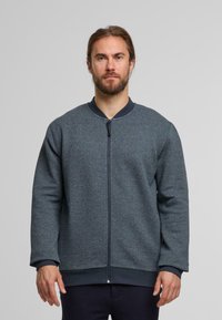 Куртка бомбер Куртка бомбер