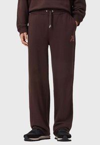 Спортивные штаны