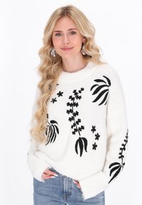 Пуловер Пуловер